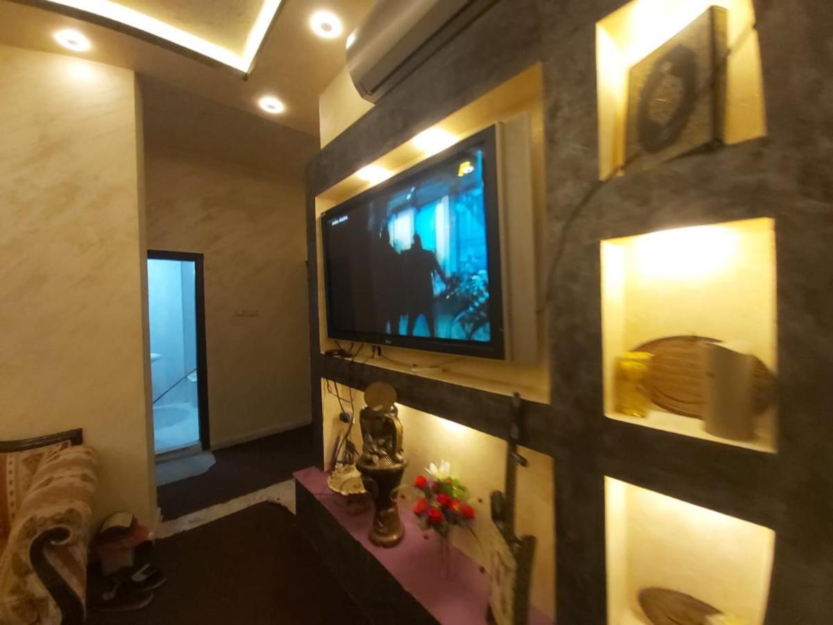 Jarajreh Apartments/ Hotel Эль-Карак Экстерьер фото