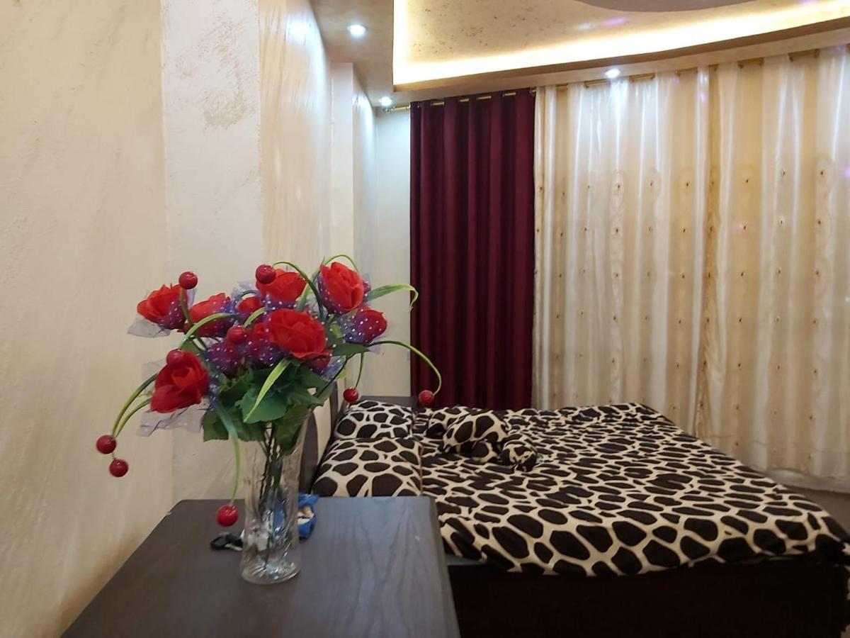 Jarajreh Apartments/ Hotel Эль-Карак Экстерьер фото